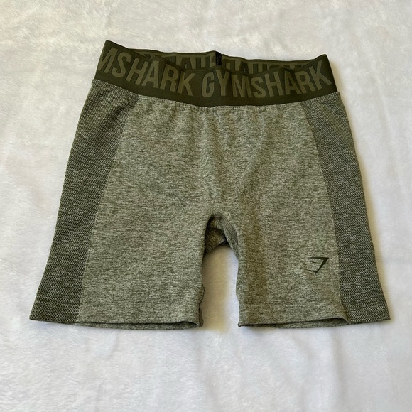 Gymshark Flex Mid-Rise Shorts XS Olive - Picture 1 of 6